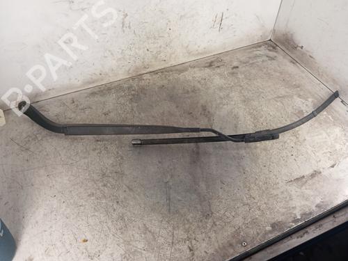 front-windshield-wiper-arm-renault-scenic-ii-jm01_-2003-2004-2005-2006-2007-2008-2009-2010-30010027 main image