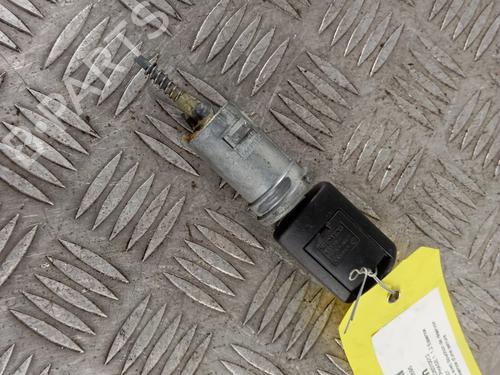 Used Ignition barrel OPEL CORSA C (X01) 1.2 (F08, F68) (75 hp) 31583696