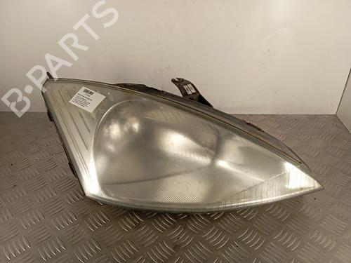 Used Right headlight FORD FOCUS I (DAW, DBW) 2.0 16V (131 hp) 30007786
