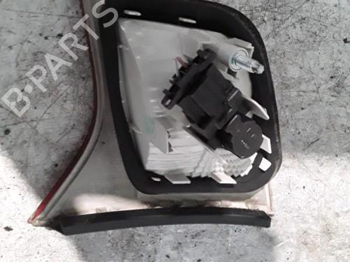 Venstre baklys, luke AUDI A4 B7 (8EC) 2.0 TDI 16V (140 hp) 30024421