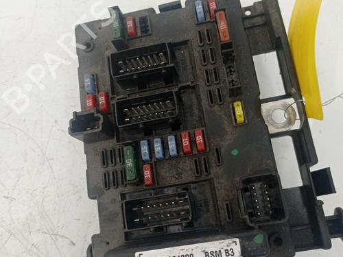 Fuse box PEUGEOT 307 SW (3H) 1.6 HDI 110 | BP30021814E1 