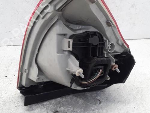 Used Right taillight VW GOLF V (1K1) 1.9 TDI (105 hp) 30019074