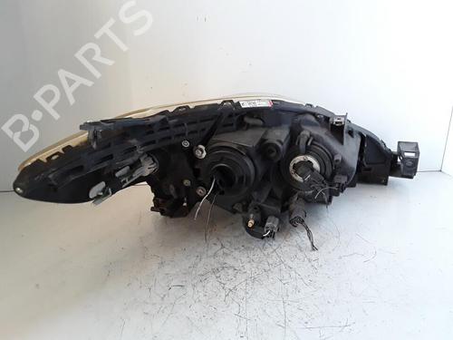 Used Right headlight Right headlight MAZDA 5 (CR) 2.0 CD (CR19) (143 hp) 30022075 30022075