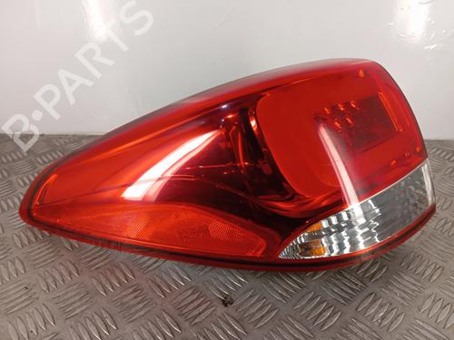 Venstre Baklys KIA CARENS IV 1.7 CRDi (136 hp) 32339508