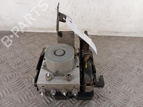 Used ABS pump DACIA SANDERO II TCe 90 (B8M1, B8MA, B8AC) (90 hp) 31065909