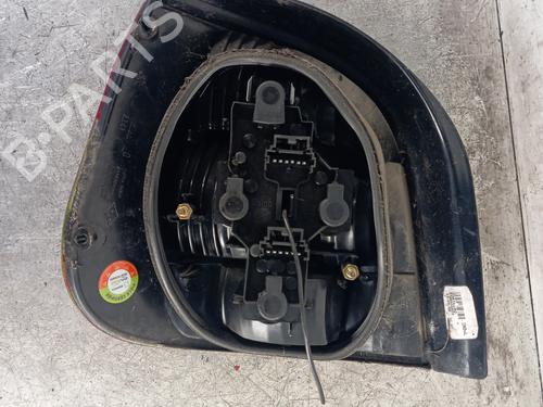 Piloto trasero derecho RENAULT SCÉNIC I MPV (JA0/1_, FA0_) 1.6 (JA00, JA16, JA15, JA19, JA1V, JA2B, JA2C, JA0B,... | BP30025217C35 
