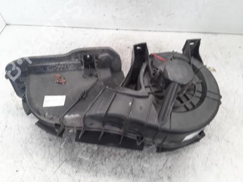 Used Heater blower motor RENAULT CLIO II (BB_, CB_) 1.2 (BB0A, BB0F, BB10, BB1K, BB28, BB2D, BB2H, CB0A,... (58 hp) 30024556