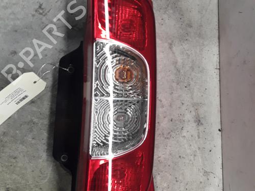 Used Right taillight FIAT QUBO (225_) 1.3 D Multijet (225CXB1A, 225AXB1A, 225CXB11, 225AXB11,... (75 hp) 30025800