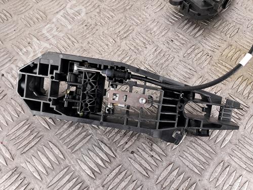 Rear left lock PEUGEOT 308 III (FB_, FH_, FP_, F3_, FM_) Hybrid 180 (F3DGXT, F3DGMH) | BP30852725C100