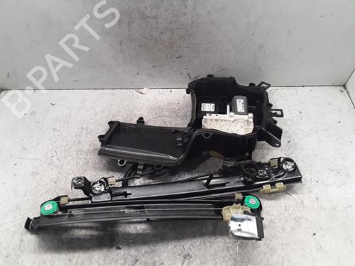 Vindusheismekanisme venstre foran SEAT LEON (1P1) 2.0 TDI (170 hp) 30009135