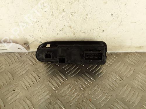 Used Left front window switch Left front window switch CITROËN C5 III Break (RW_) 1.6 HDi 110 (112 hp) 30174184 30174184