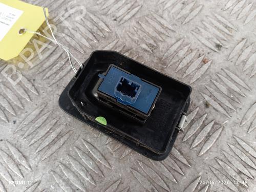 Used Right front window switch Right front window switch PEUGEOT BIPPER Tepee 1.3 HDi 75 (75 hp) 35918861 35918861