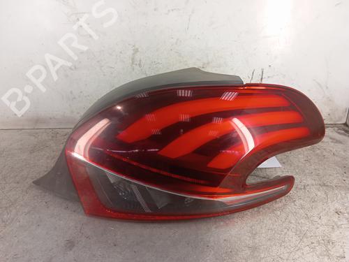 Used Right taillight Right taillight 30017531 30017531