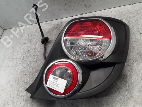 Used Right taillight CHEVROLET AVEO Hatchback (T300) 1.3 D (75 hp) 30012783