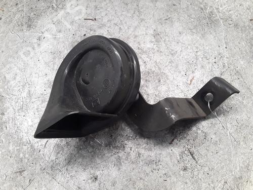 Used Horn NISSAN QASHQAI II (J11, J11_) 1.2 DIG-T (115 hp) 30018523