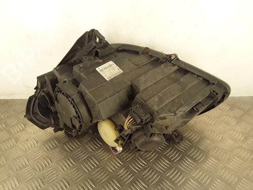 Used Right headlight Right headlight 30011575 30011575