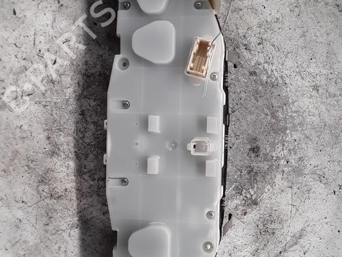 Used Instrument cluster Instrument cluster PEUGEOT 208 I (CA_, CC_) 1.2 VTI 82 (82 hp) 30010876 30010876