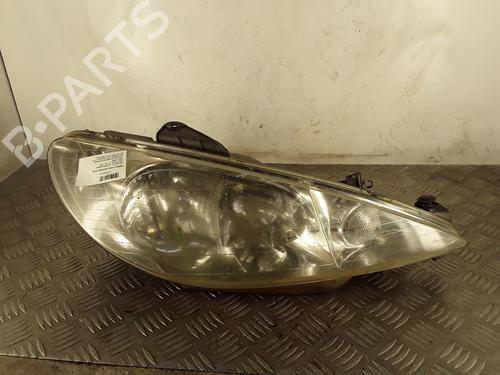 Used Right headlight PEUGEOT 206 Hatchback (2A/C) 1.6 16V (109 hp) 30515566