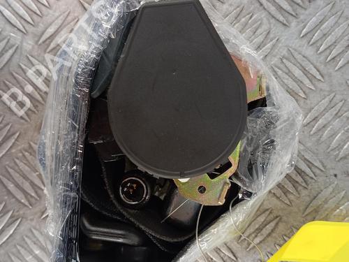 Used Front left seatbelt Front left seatbelt 37035584 37035584