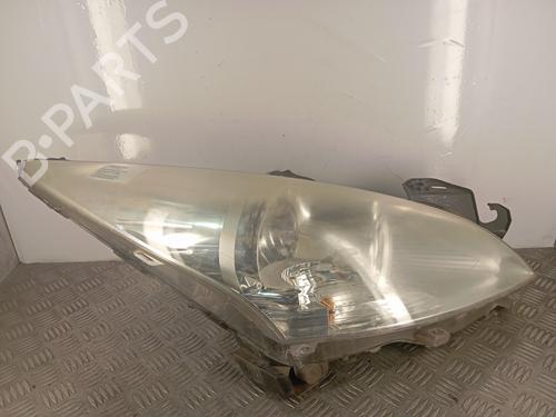Used Right headlight Right headlight PEUGEOT 5008 (0U_, 0E_) 1.6 HDi (112 hp) 33850526 33850526