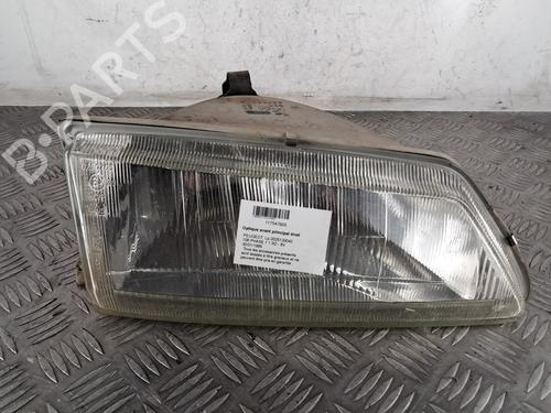 Lyskaster høyre PEUGEOT 106 I (1A, 1C) 1.5 D (58 hp) 30847535