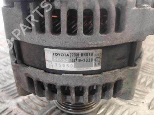 Generator TOYOTA YARIS (_P9_) 1.4 D-4D (NLP90_, NLP90R) (90 hp) 30022532