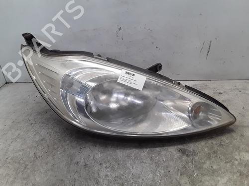 Used Right headlight FORD KA (RU8) 1.2 (69 hp) 30010726
