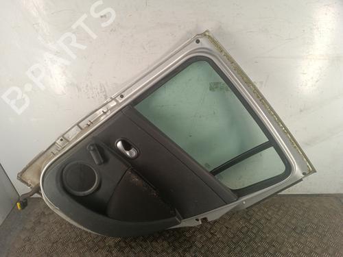 Used Right rear door RENAULT CLIO III (BR0/1, CR0/1) 1.5 dCi (BR17, CR17) (86 hp) 31174160
