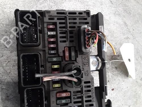 Used Fuse box PEUGEOT 407 (6D_) 2.0 HDi 135 (6DRHRH, 6DRHRE, 6DRHRG, 6DRHRJ) (136 hp) 30008657