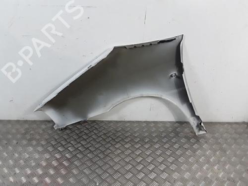 Used Right front fenders Right front fenders 30026727 30026727