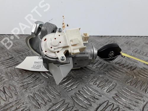 Used Ignition barrel TOYOTA AURIS (_E15_) 2.0 D-4D (ADE150_, ADE150R) (126 hp) 30016756