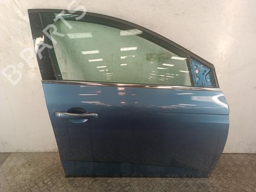right-front-door-renault-megane-iv-grandtour-k9amn_-2016-37866804 main image