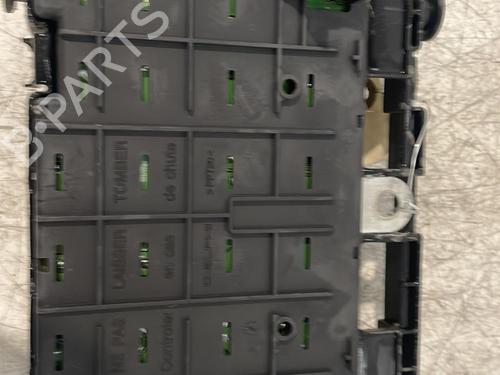 Fuse box PEUGEOT 307 (3A/C) 2.0 HDi 110 | BP30021271E1 