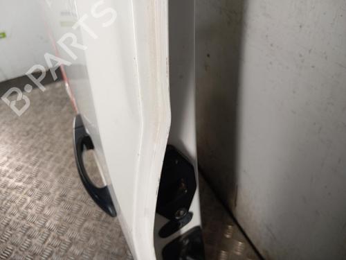 Used Right slide door Right slide door 39550290 39550290