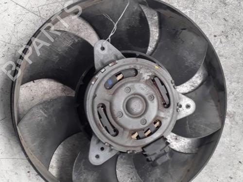 Used Radiator fan RENAULT MASTER III Platform/Chassis (EV, HV, UV) 2.3 dCi 145 FWD (EV0E, EV0F, HV0E, HV0F, UV0E, UV0F,... (146 hp) 30019122