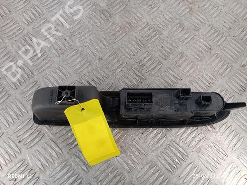 Used Left front window switch Left front window switch 36871874 36871874