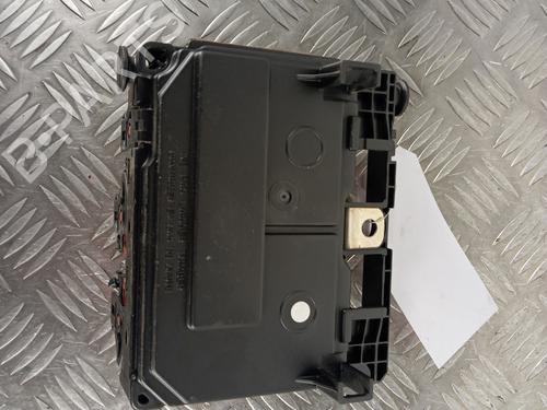 Fuse box PEUGEOT 407 SW (6E_, 6D_) 2.0 HDi 135 | BP30023085E1 