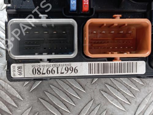 fuse-box-citroen-c3-ii-sc_-2009-32339482 main image