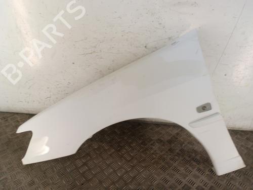 Używane Błotnik przedni lewy PEUGEOT 306 Hatchback (7A, 7C, N3, N5) 1.9 D (68 hp) 30012593