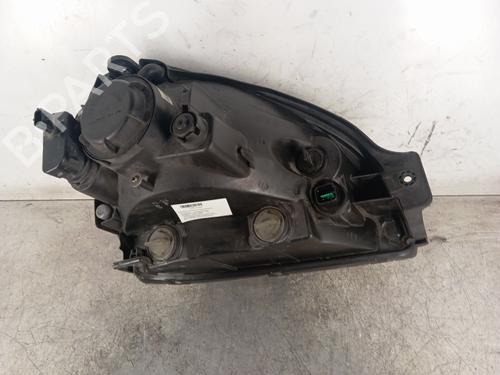 Used Left headlight HYUNDAI TUCSON (JM) 2.0 CRDi (140 hp) 30019970