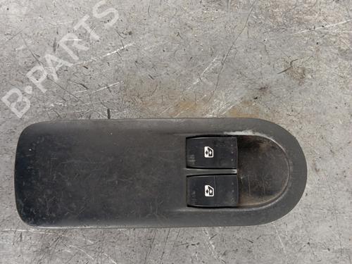 Used Left front window switch RENAULT MEGANE II (BM0/1_, CM0/1_) 1.6 16V (BM0C, CM0C) (113 hp) 30010346