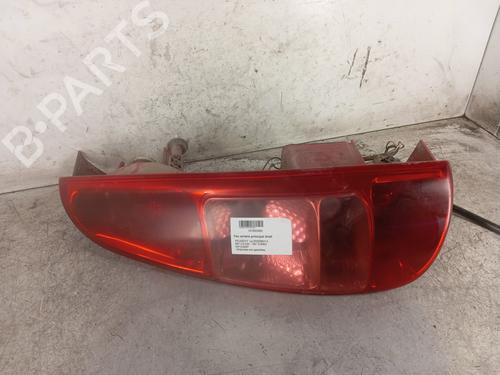 Used Right taillight PEUGEOT 807 (EB_) 2.0 HDi (107 hp) 30017622