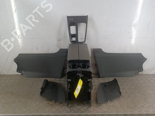 middle-console-citroen-c5-aircross-a_-2018-39086955 main image