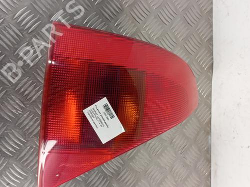 Używane Lampa tylna lewa RENAULT CLIO II (BB_, CB_) 1.4 (B/CB0C, B/CB0S) (75 hp) 30008449