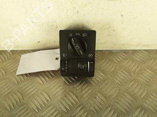 Used Switch OPEL CORSA C (X01) 1.7 DI (F08, F68) (65 hp) 30007530