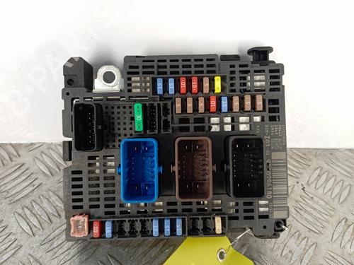 Used Fuse box PEUGEOT 5008 II (MC_, MJ_, MR_, M4_) 2.0 BlueHDi 180 (MJEHZW, MJEHZR, MJEHZP) (177 hp) 32168306