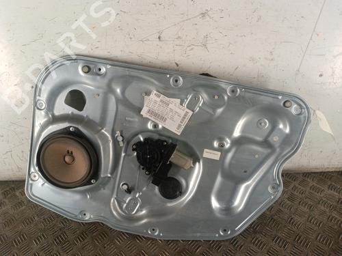 Rudehejsemekanisme Højre foran ALFA ROMEO GIULIETTA (940_) 2.0 JTDM (940.FXL1A) (140 hp) 30017886