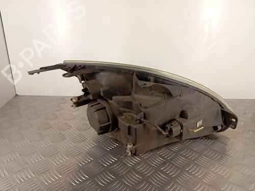 Left headlight FORD FIESTA V (JH_, JD_) 1.4 16V | BP30008025C28 