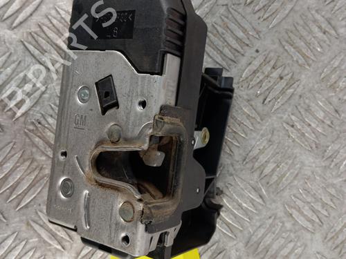 Used Tailgate lock Tailgate lock RENAULT TRAFIC II Van (FL) 1.9 dCi 80 (FL0B) (82 hp) 32190017 32190017