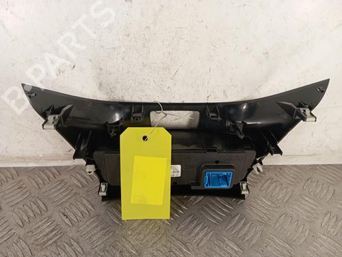 Used Climate control Climate control PEUGEOT 208 I (CA_, CC_) 1.2 THP 110 (110 hp) 31660440 31660440
